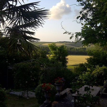 Chez Brown Bed & Breakfast Saint-Thomas-de-Conac Bagian luar foto