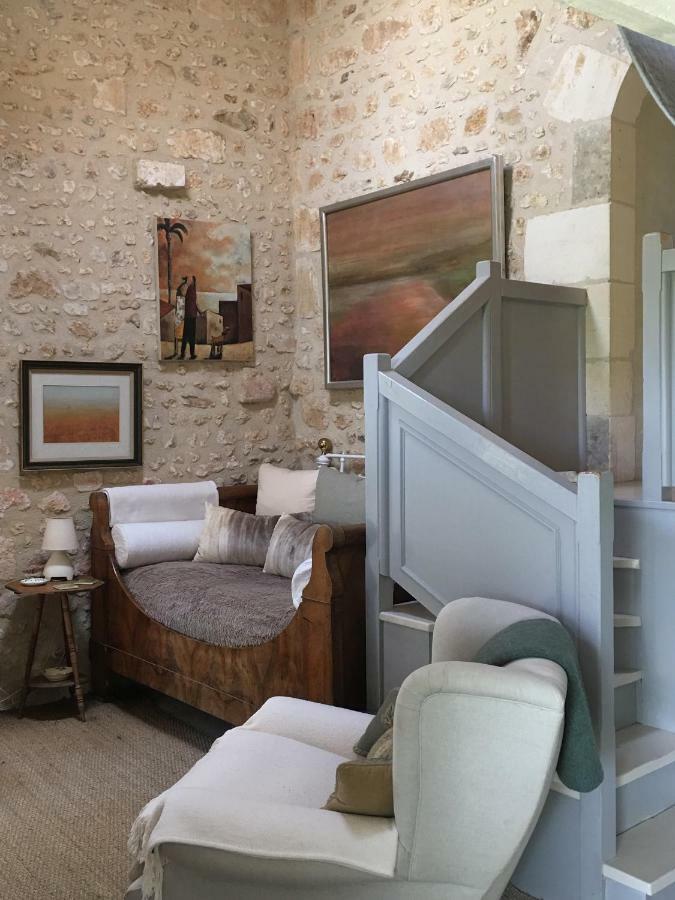 Chez Brown Bed & Breakfast Saint-Thomas-de-Conac Bagian luar foto